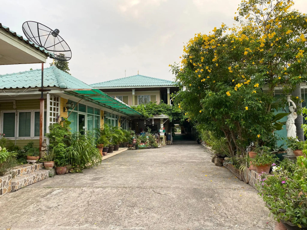 Kacha Resort