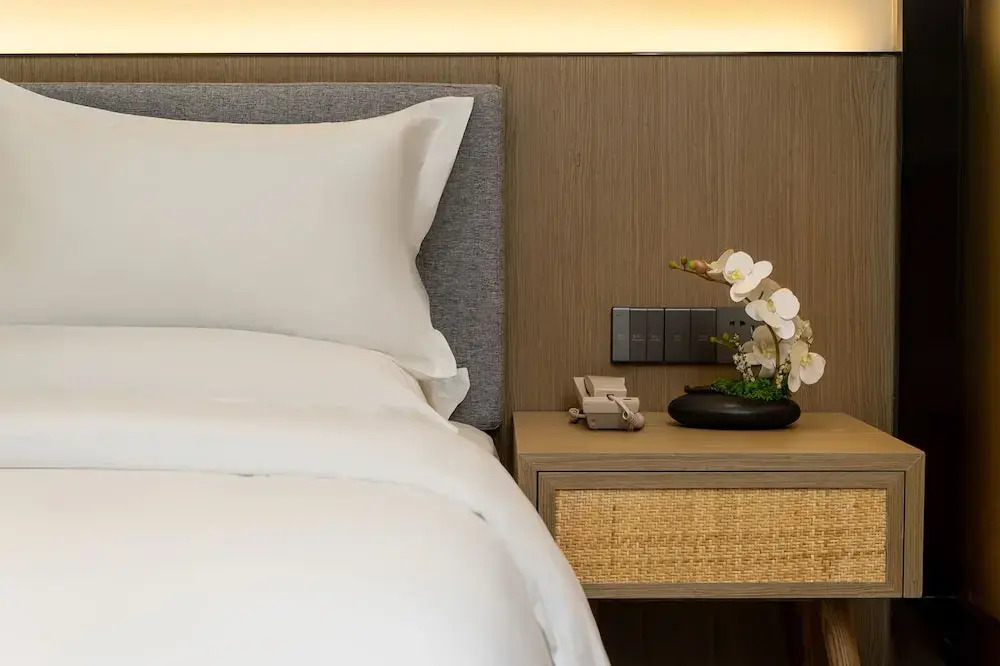 Trendy Romantic Hotel Guangzhou Panyu Qiaonan Aoyuan Plaza Branch
