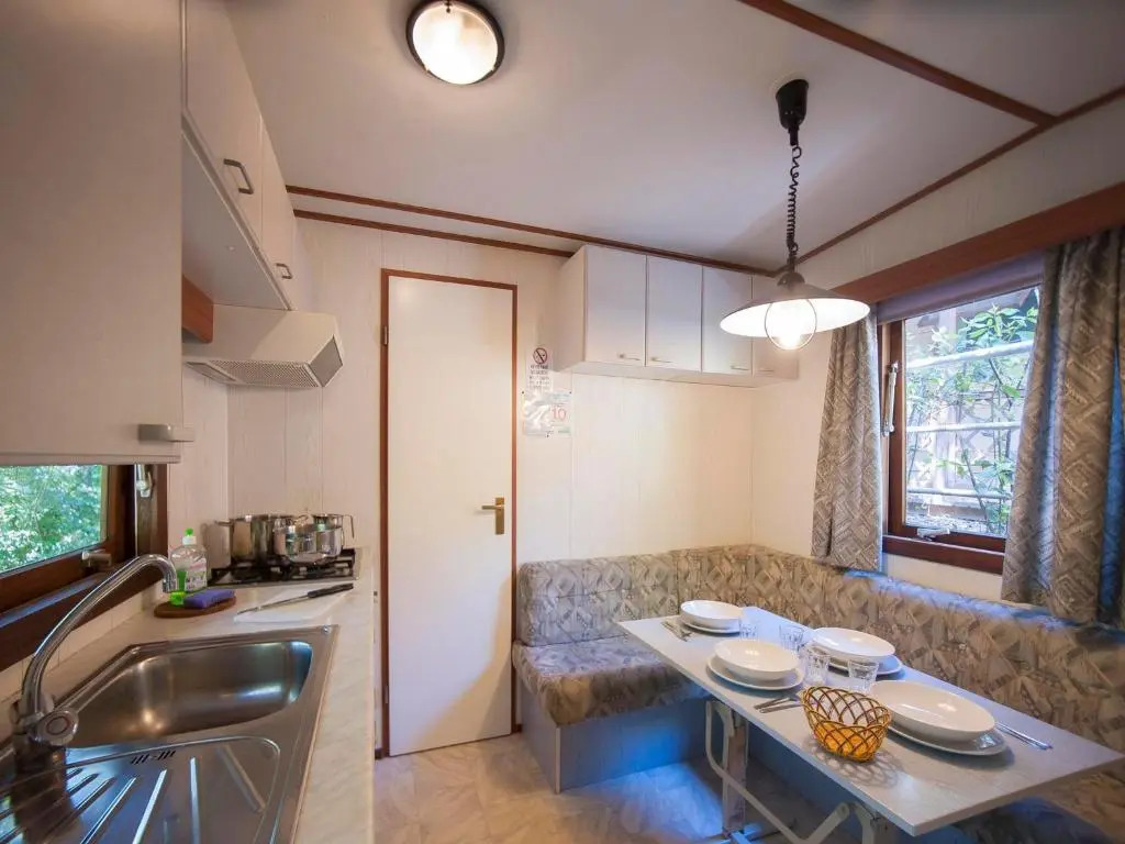hu Firenze Certosa camping in town