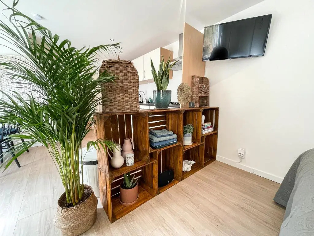 Tiny Seashell - Beach house by Fre