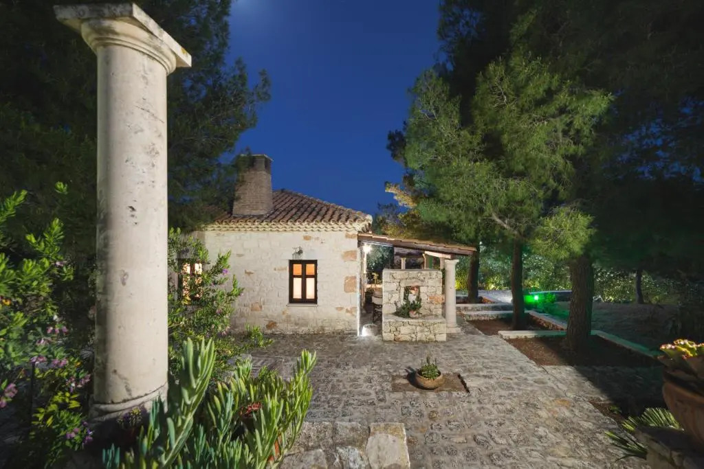 Anthe Villa 2