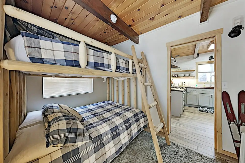 604spruc 2 Bedroom Home