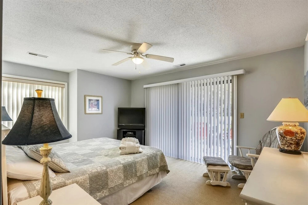 Greens 190 - Three Bedroom Condo