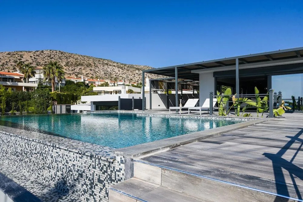 Luxury Beachfront Villa Selenia Platinum in Sounio