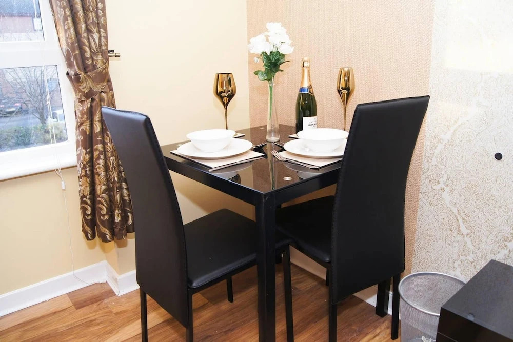Laighpark View Apartment
