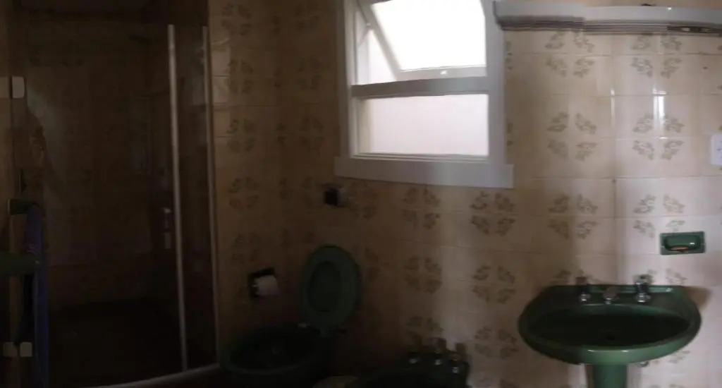 Apartamento central com garagem e elevador