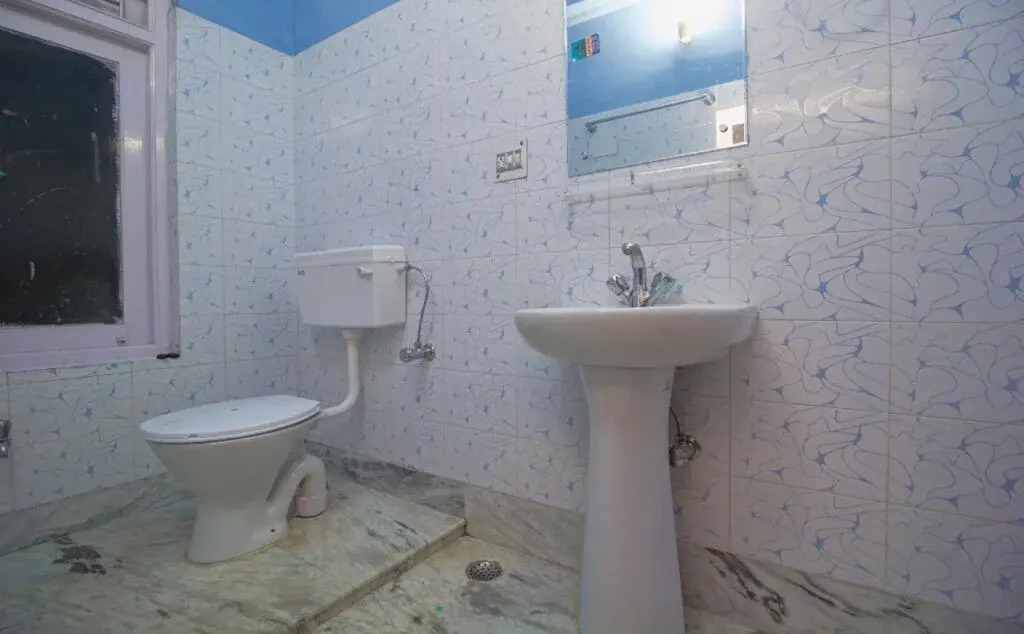 Hotel Parasol Residency by OYO Rooms
