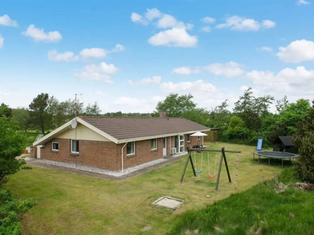"Gesa" - 3.5km from the sea in Western Jutland