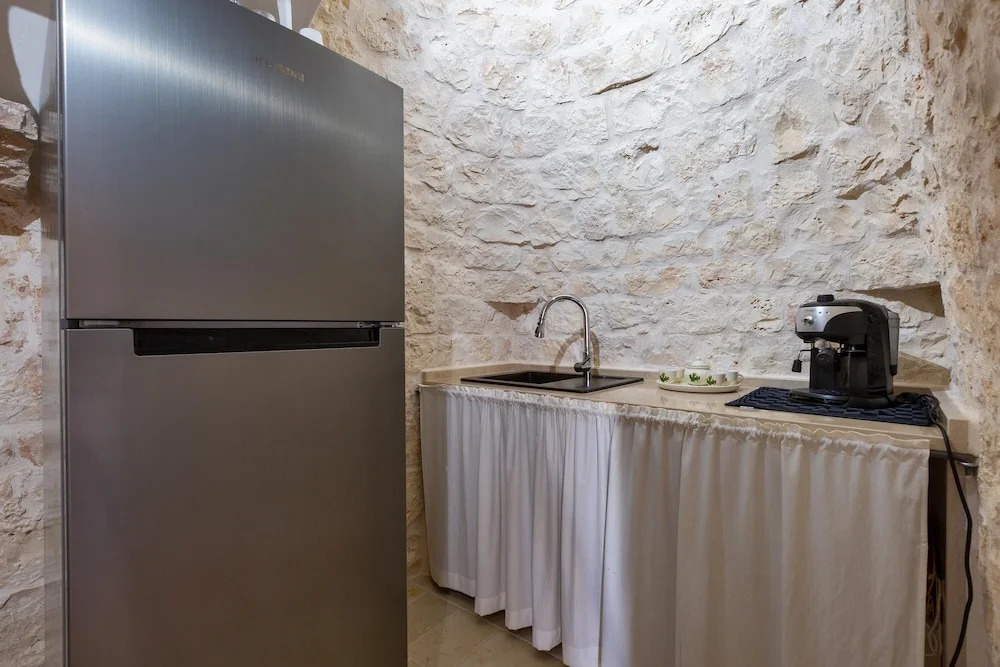 2822 Marì Trullo by Perle di Puglia