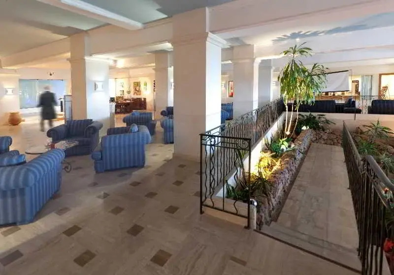 Mas d’Artigny Hotel & Spa