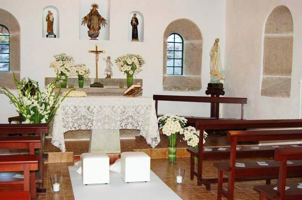 House With 4 Bedrooms in Vila Fernando, With Wonderful Mountain View, Private Pool, Furnished Garden Near the Beach