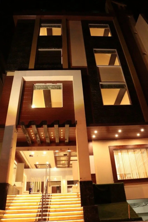 The Landmark Hotel