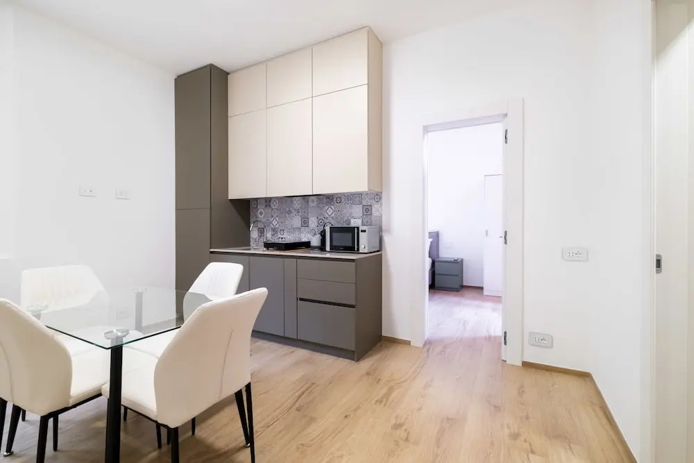 Casa Due Agosto Sleek and Central