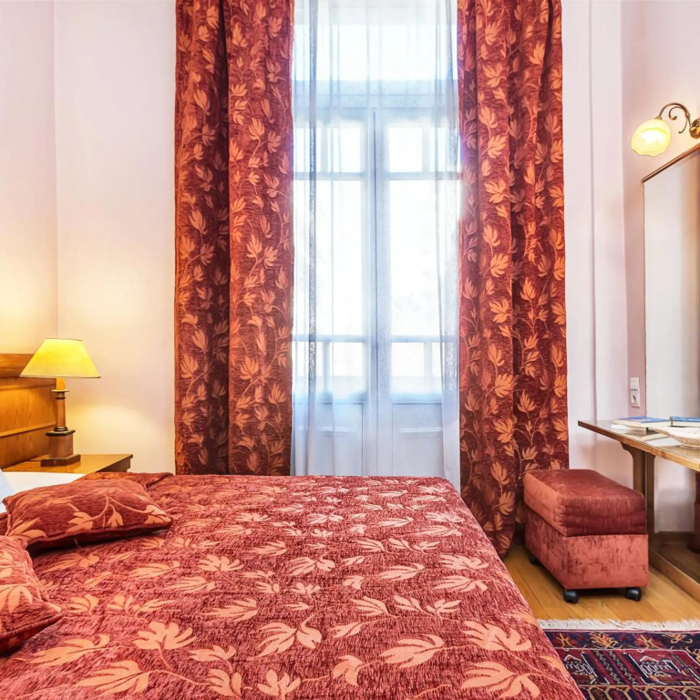 Minerva Premier Hotel
