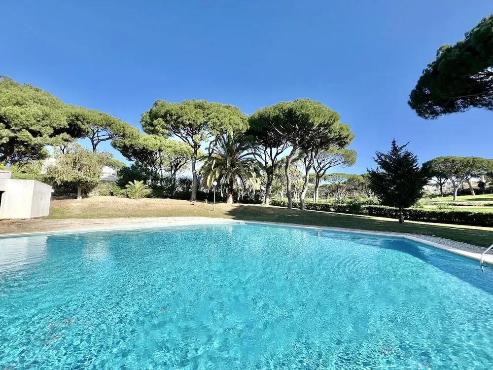 Vilamoura SUN Bright With Pool by Homing