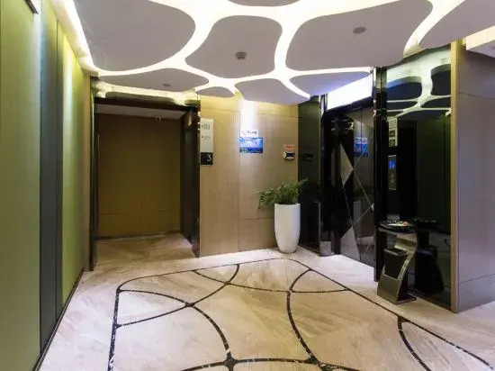 Five Star Holiday Hotel