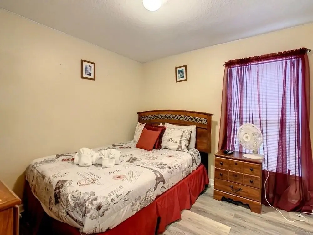 Beautiful Windsor Palms 4 Bed South Facing Pool 4 Bedroom Villa by RedAwning