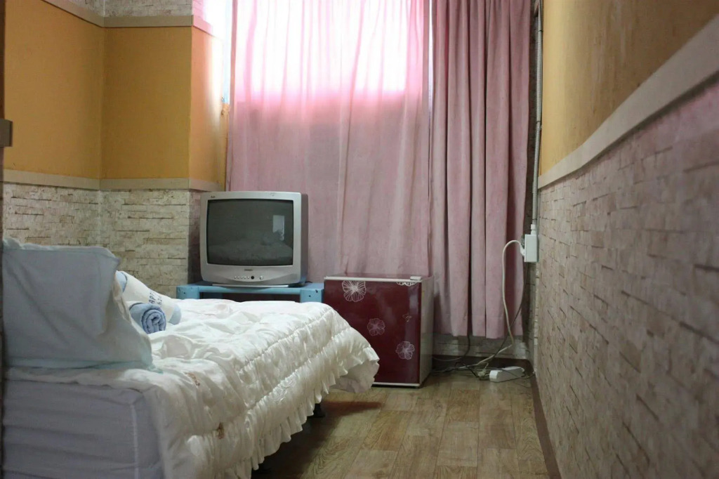 H2O Guesthouse
