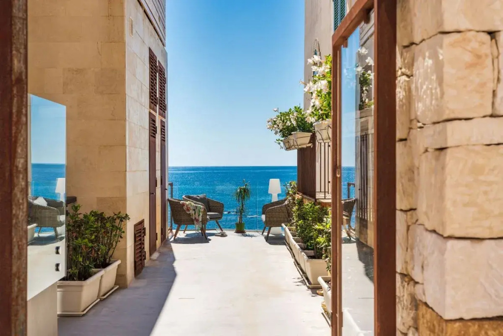Re Dionisio Luxury Suites
