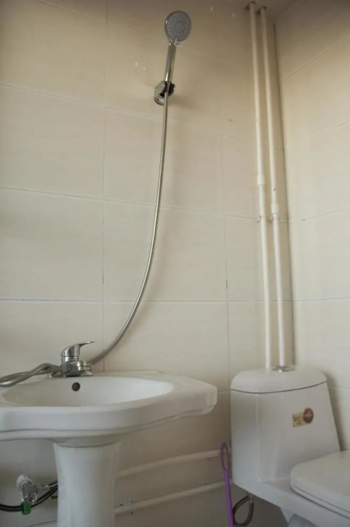 Qingdao Qianshanhouhai Apartment