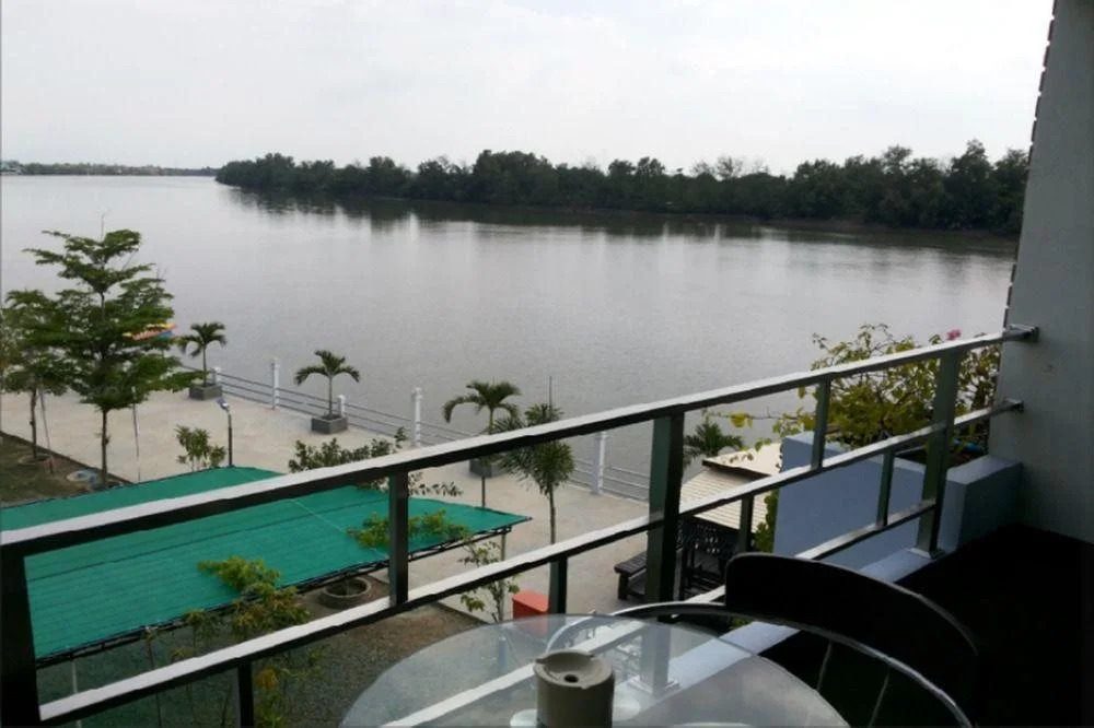 Baan Naituek