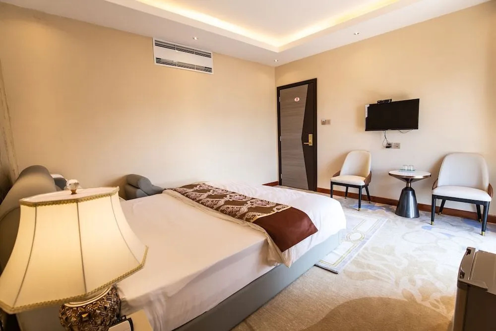 Ocean Hotel