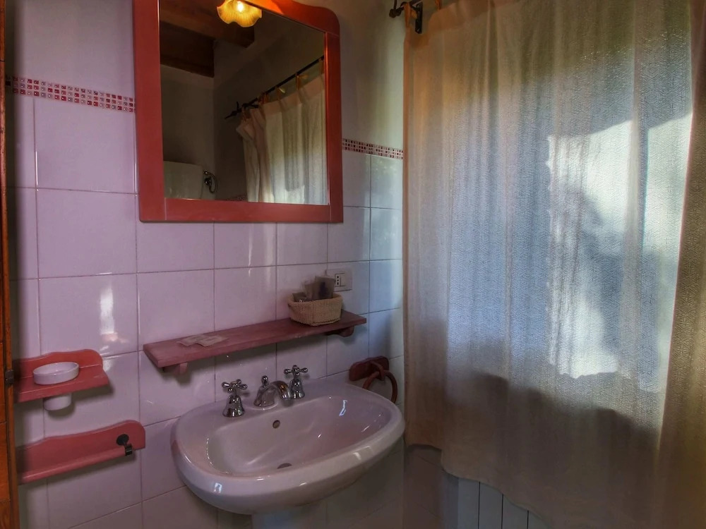 Holiday home with pool near Assisi