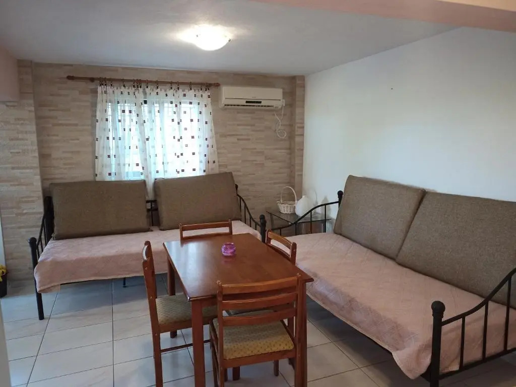 Katerina Apartments