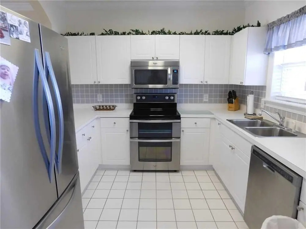 River Crossing #1122 - 2 Br Condo