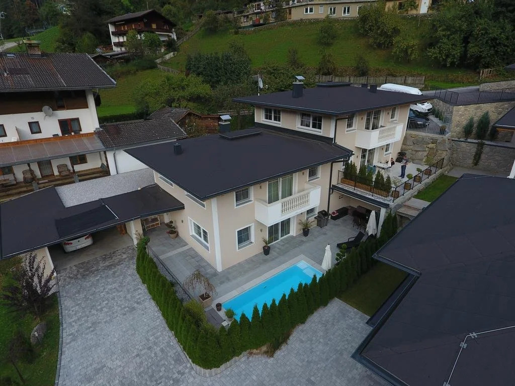 Chalet Arena