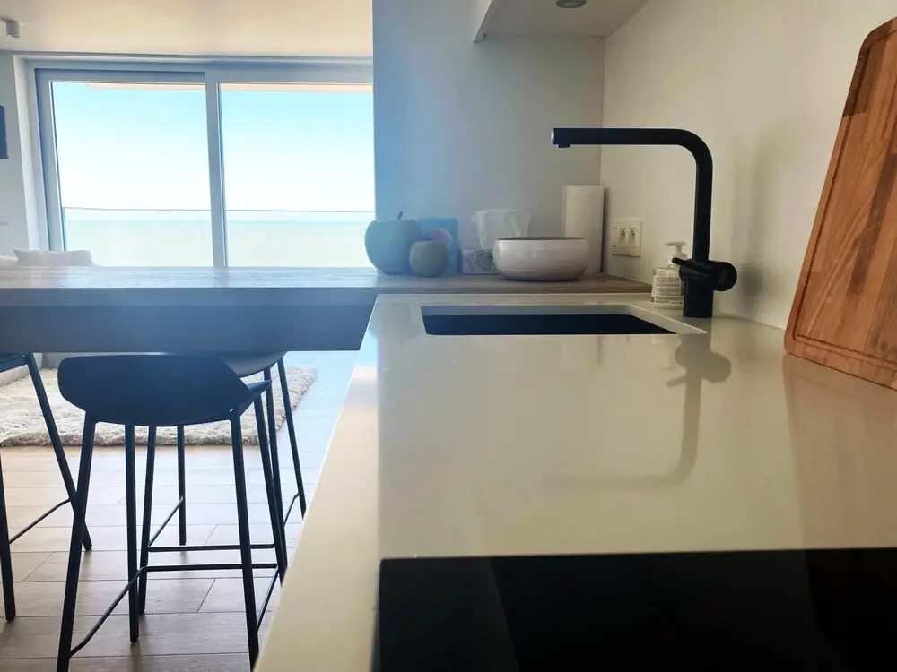 Seafront Luxury With Ocean Views