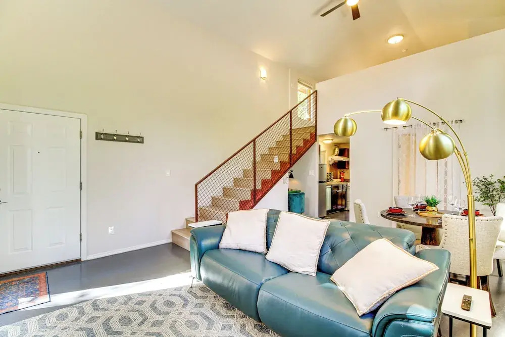 Stylish Home 2 Mi to Old Town Albuquerque!