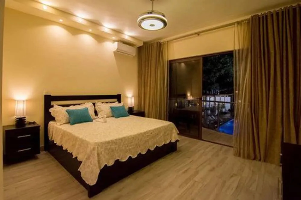 Caribbean Diamond Boutique Hotel