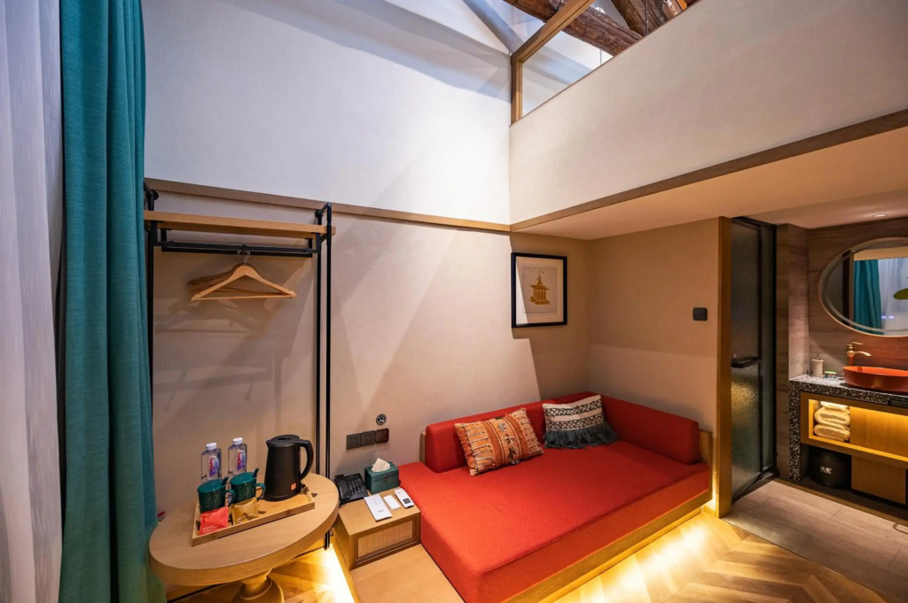 Qiuguo Hutong Courtyard Hotel