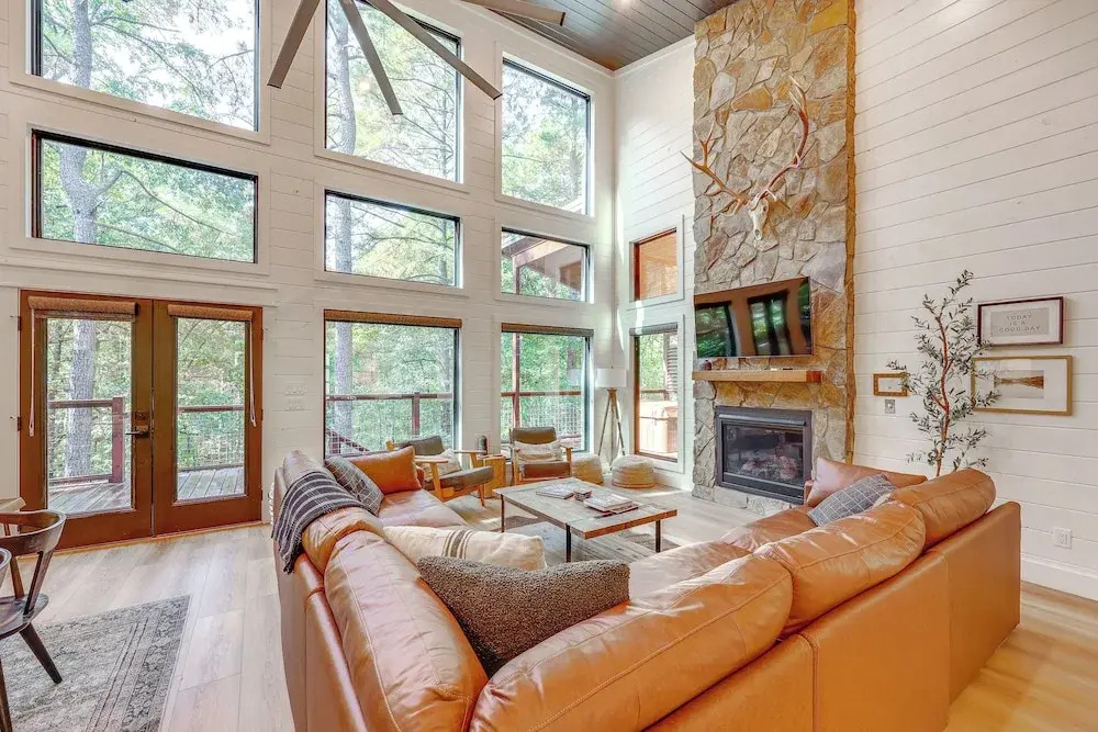 Cozy Secluded Cabin in the Heart of Hochatown