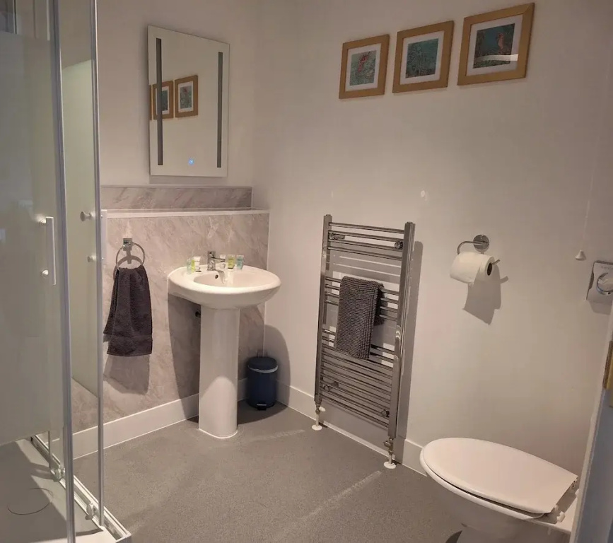 Room-spacious Double Room With Lovely Vi