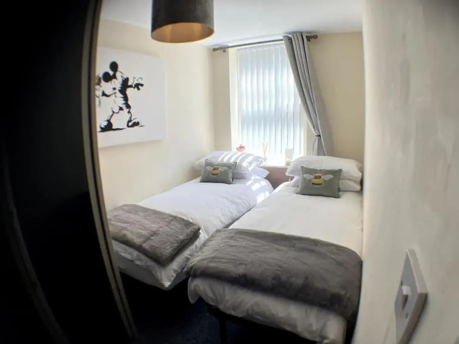 Winter Gardens North Pier 2 Bed