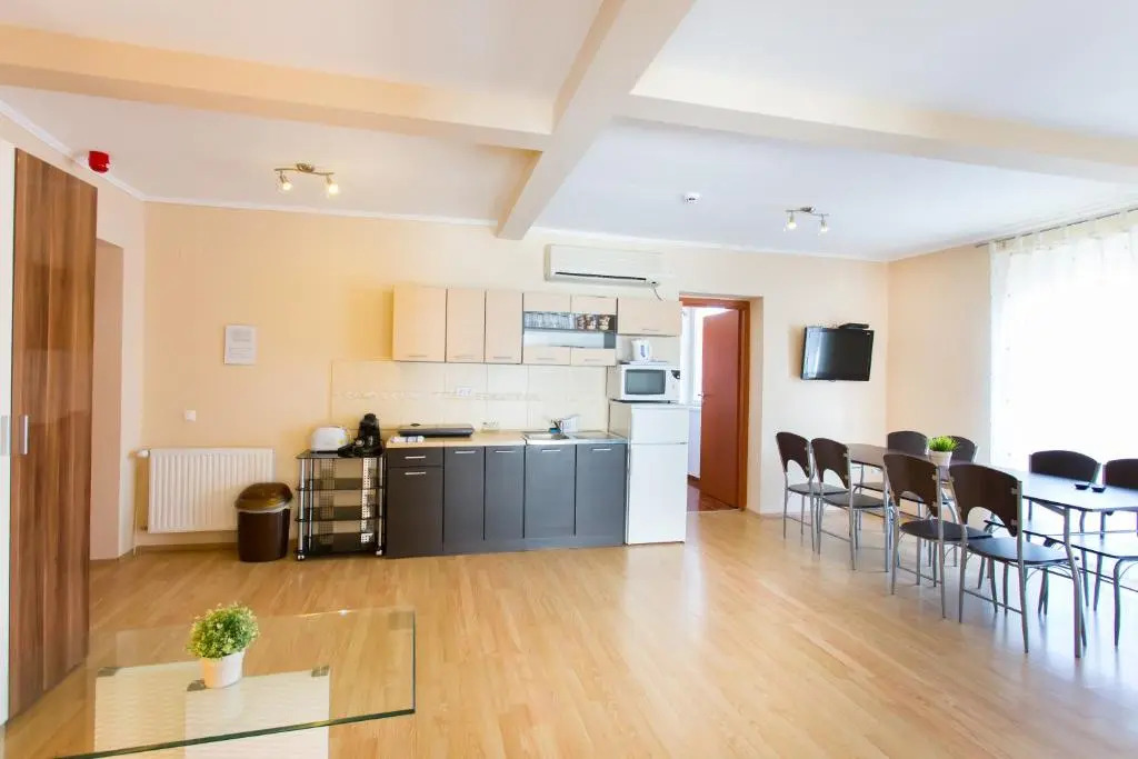 Riviéra Apartmanház