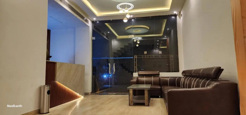 Neelkanth Hotel