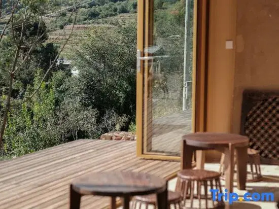 There is a Yichen family in the mountain(Shaxi Lighthouse Village Store)