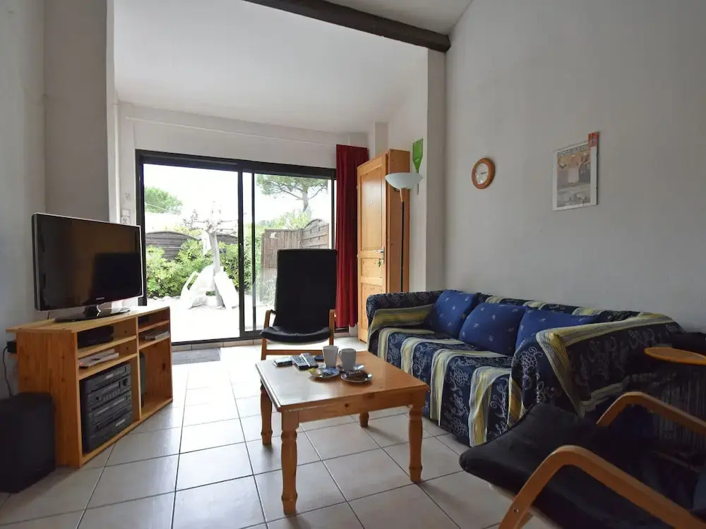 Great Holiday Home Near a Pleasure Marina, the Mediterranean and the Pyrenees