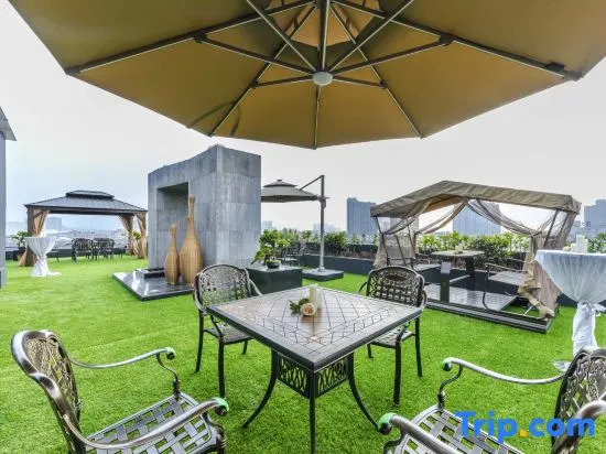 Dongyang Perfect·Elegant Residence Designer Hotel (Downtown Dongyang Branch)