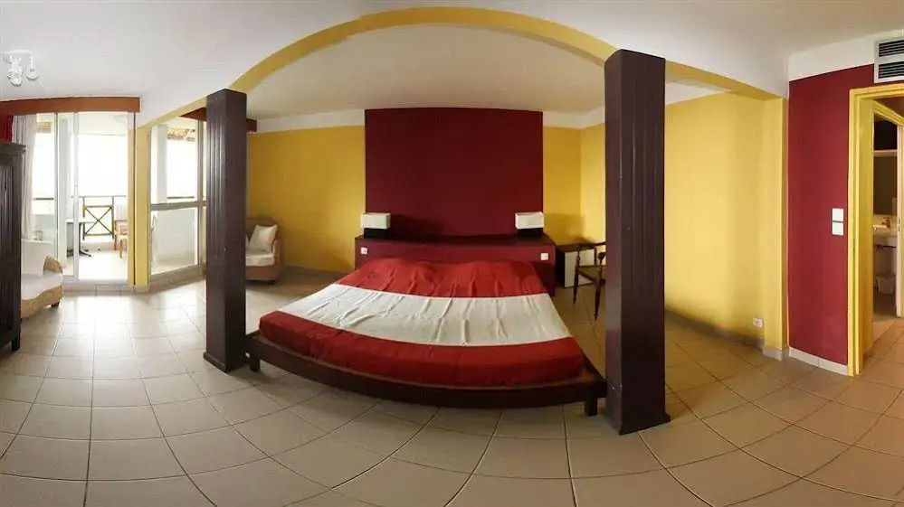 Hoteliere Le Lancastel