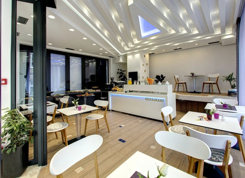 Diamond Rain Boutique Hotel