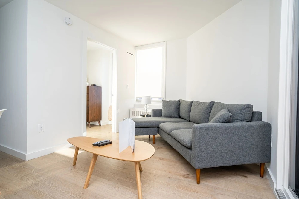 2ND Ave Apartments 30 Day Rentals