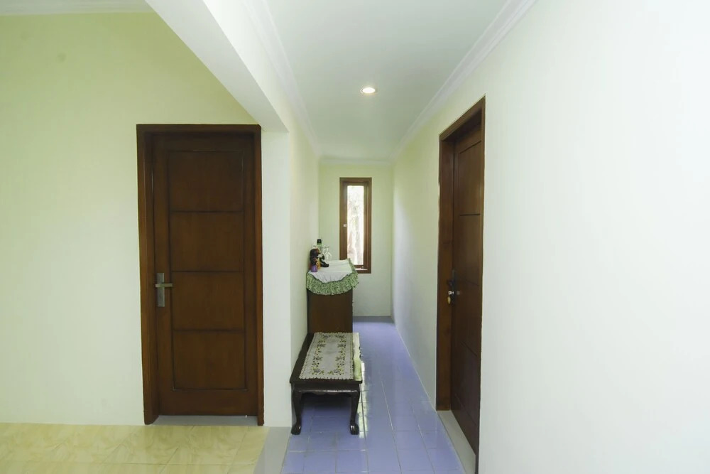 OYO 1909 Edelweiss Residence Syariah