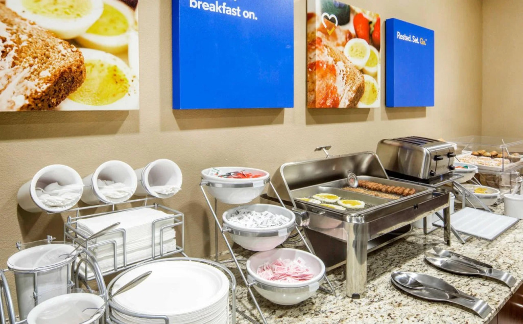 Comfort Inn & Suites Edgewood