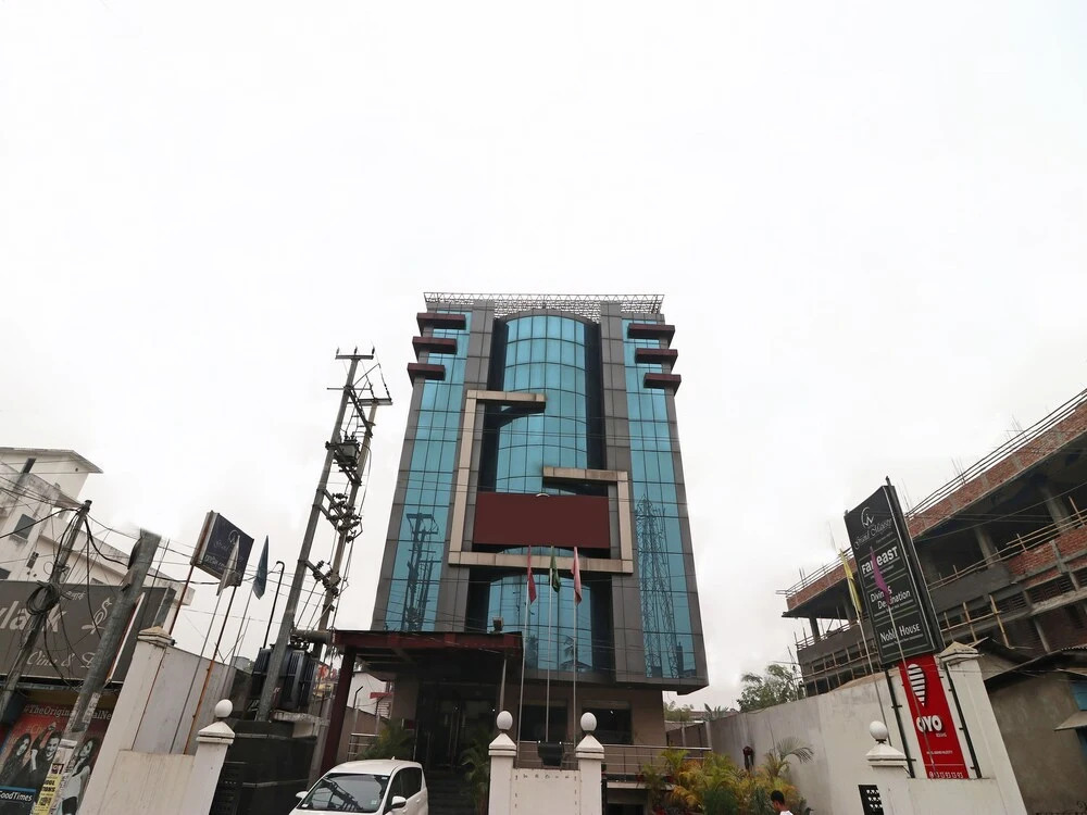 OYO Flagship 14647 Hotel Grand Majesty