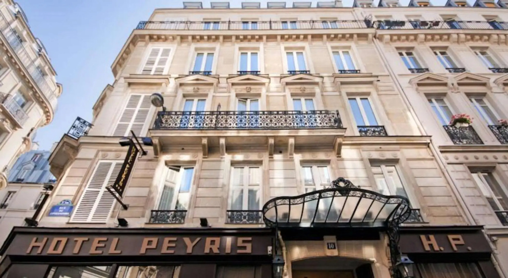 Отель Peyris Opera