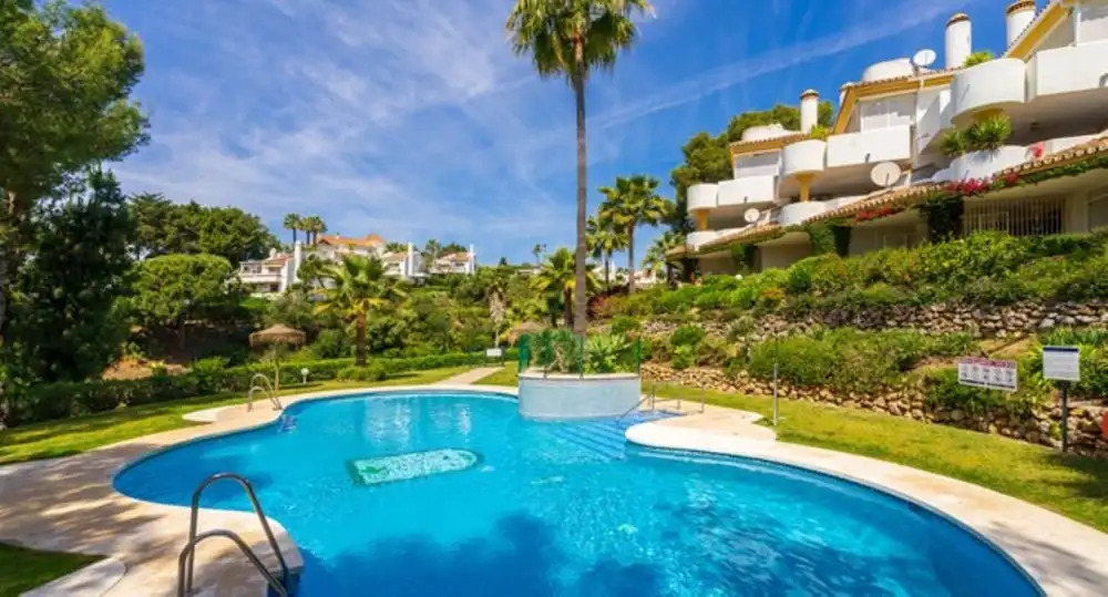 Apartment - 2 Bedrooms with Pool and WiFi - 107868
